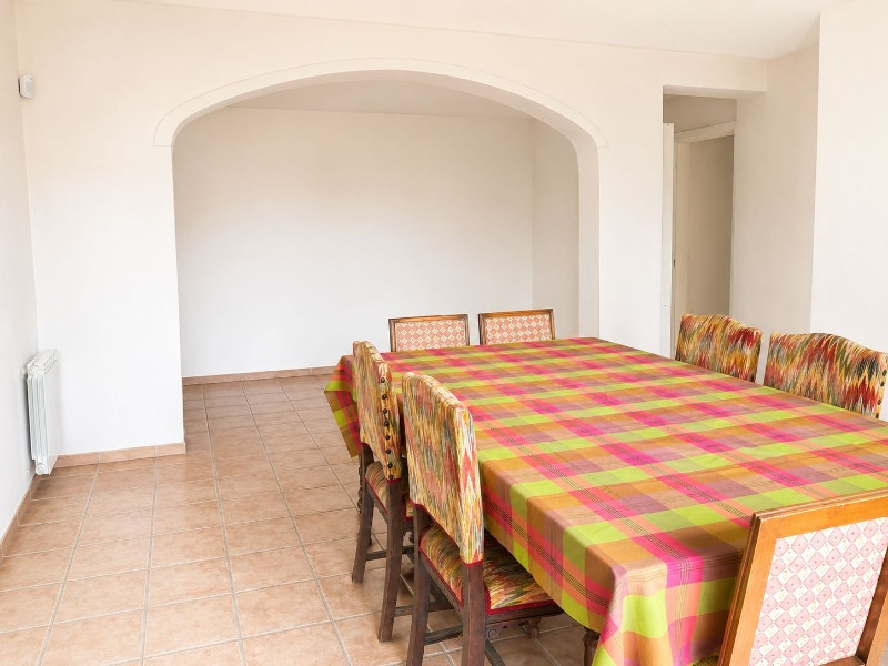 
                                                Vente
                                                 Maison 5 chambres