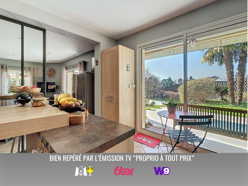 
                                                Vente
                                                 Maison - 5 chambres - Garage - Terrain - Piscine
