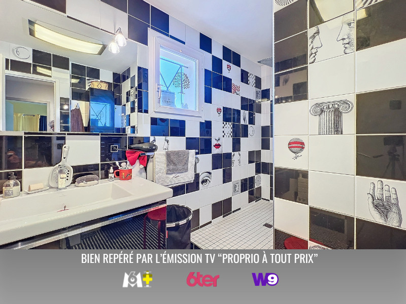 
                                                Vente
                                                 Maison - 5 chambres - Garage - Terrain - Piscine
