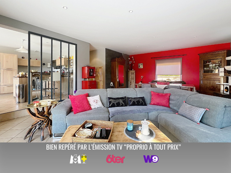 
                                                Vente
                                                 Maison - 5 chambres - Garage - Terrain - Piscine