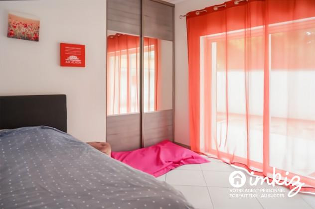 
                                                Vente
                                                 Maison 5 p. piscine, dépendances - plage à pieds