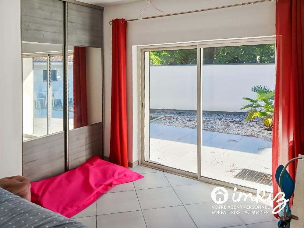 
                                                Vente
                                                 Maison 5 p. piscine, dépendances - plage à pieds
