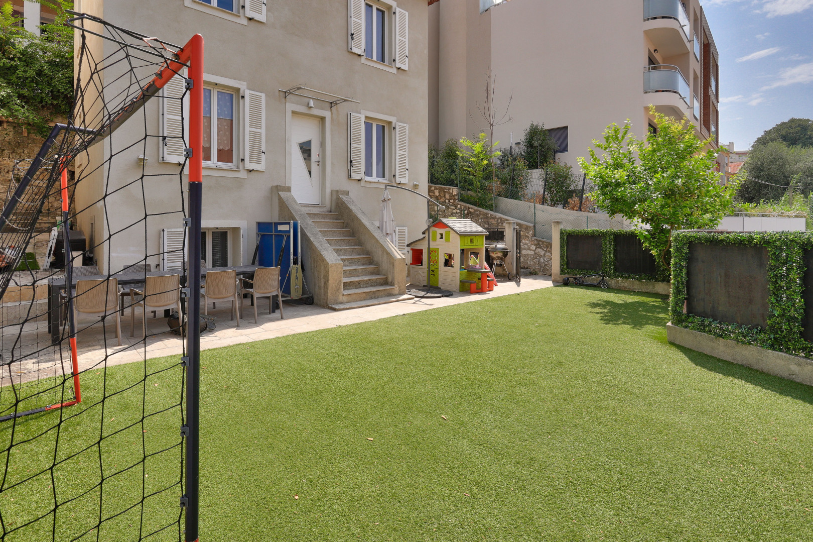 
                                                Vente
                                                 Maison  - 5 pièces  - 110.0 m²