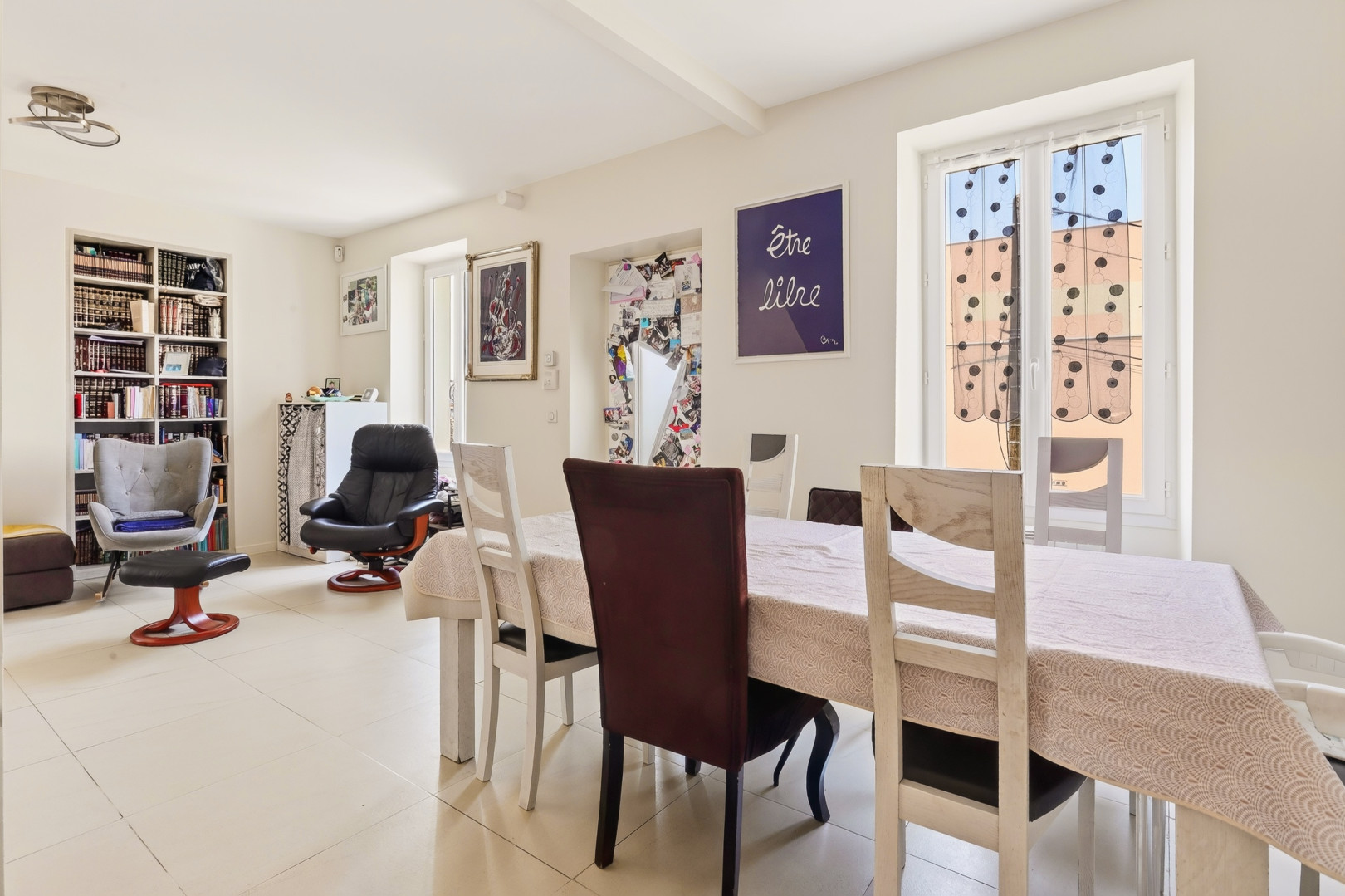 
                                                Vente
                                                 Maison  - 5 pièces  - 110.0 m²