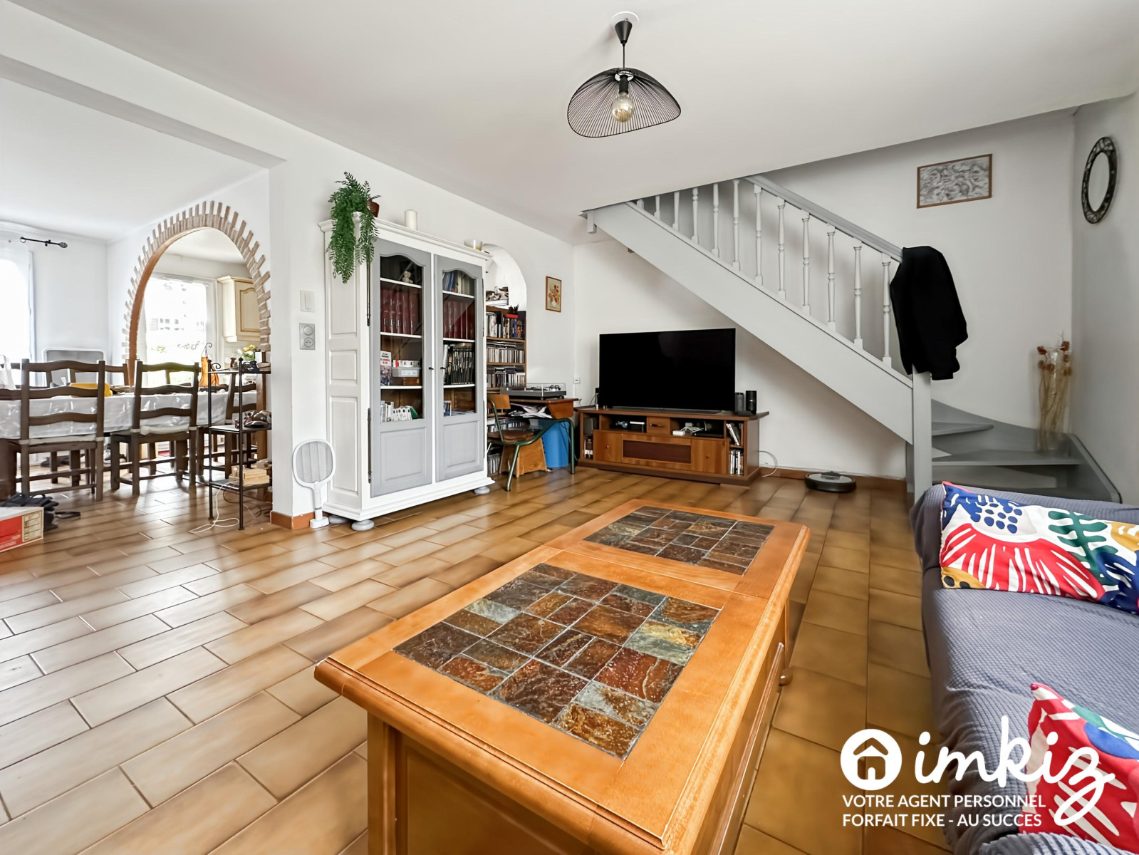 
                                                Vente
                                                 Maison 5 pièces 3 chambres, jardin et box