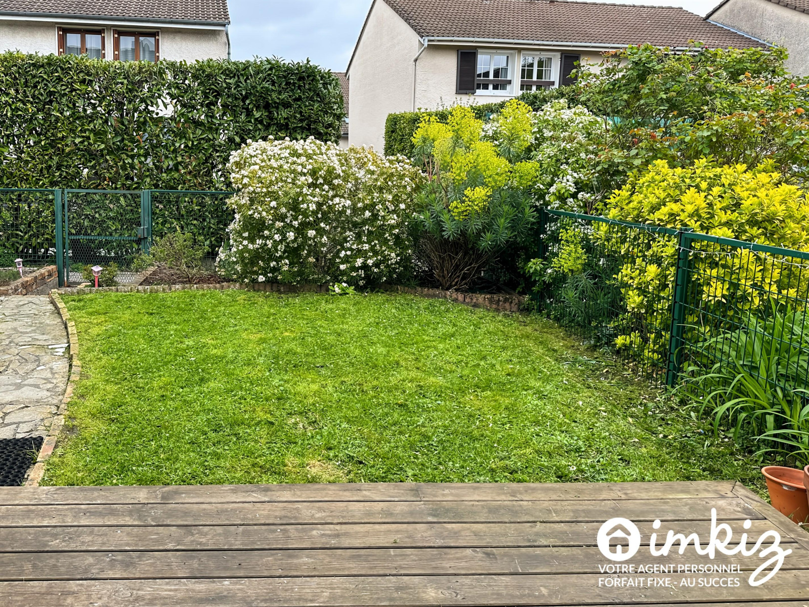 
                                                Vente
                                                 Maison 5 pièces 3 chambres, jardin et box