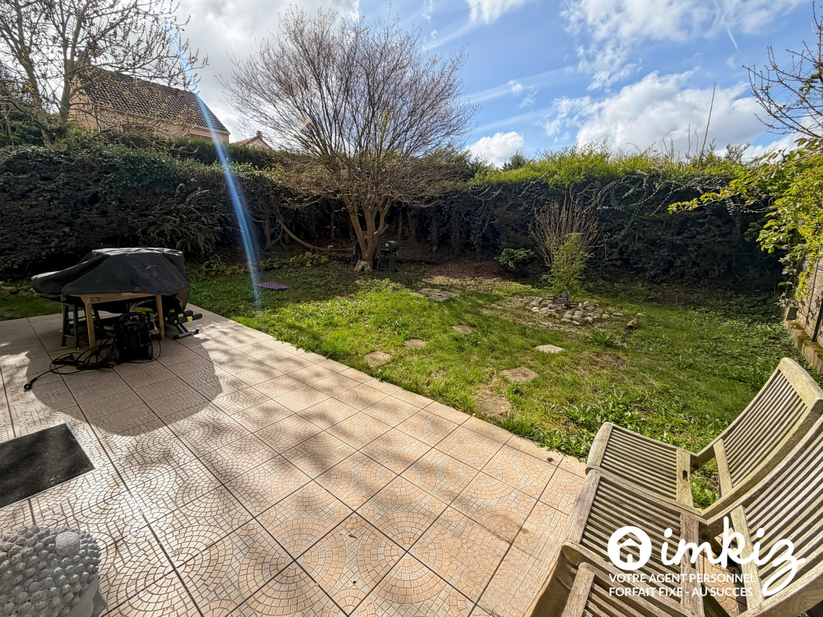 
                                                Vente
                                                 Maison 5 pièces/5 chambres salon double