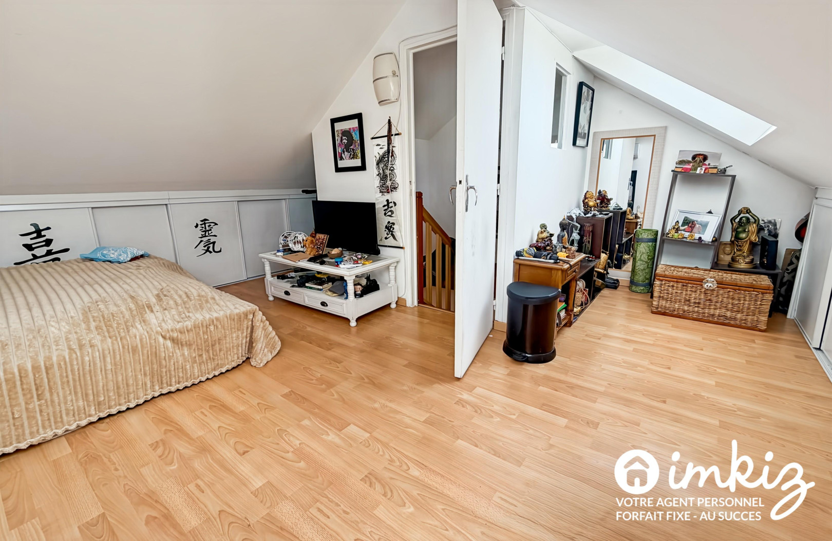
                                                Vente
                                                 Maison 5 pièces/5 chambres salon double