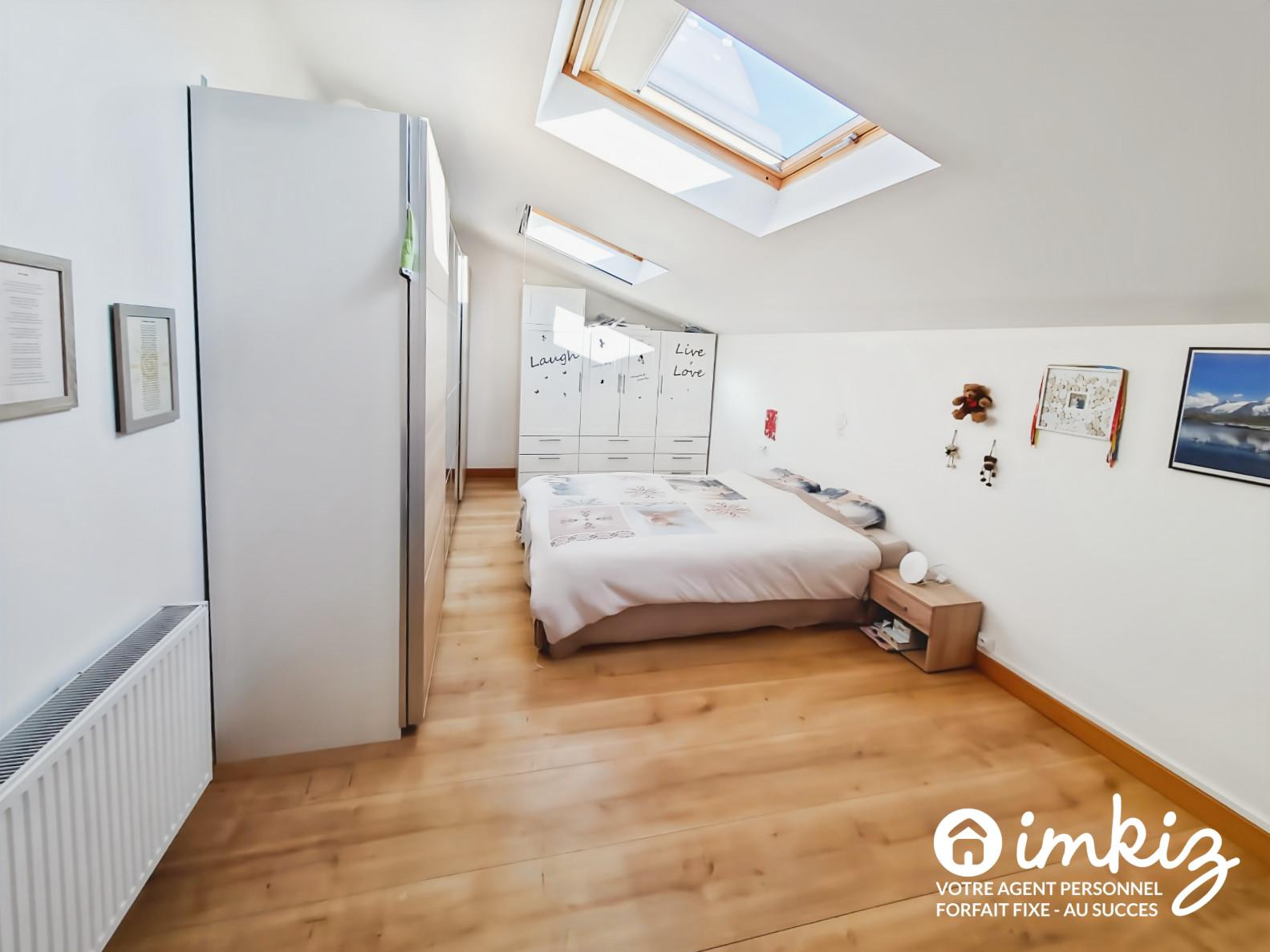 
                                                Vente
                                                 Maison 5 pièces