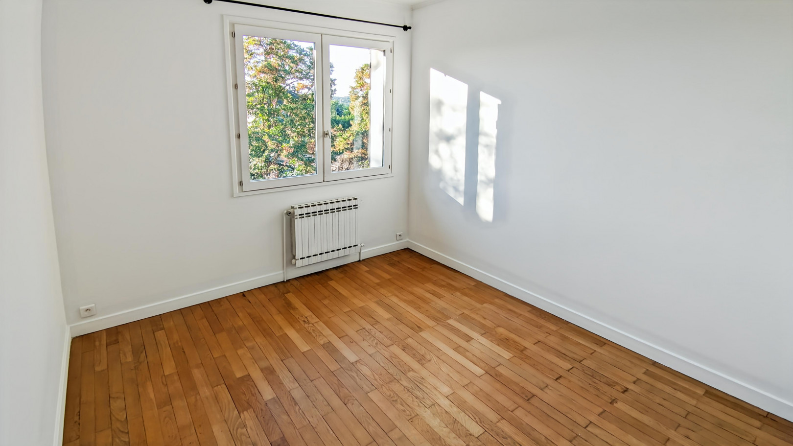 
                                                Vente
                                                 Maison 5 pièces