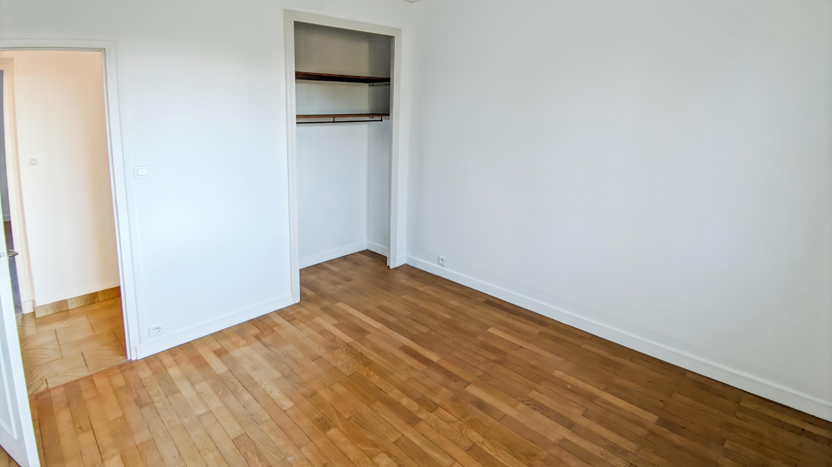 
                                                Vente
                                                 Maison 5 pièces