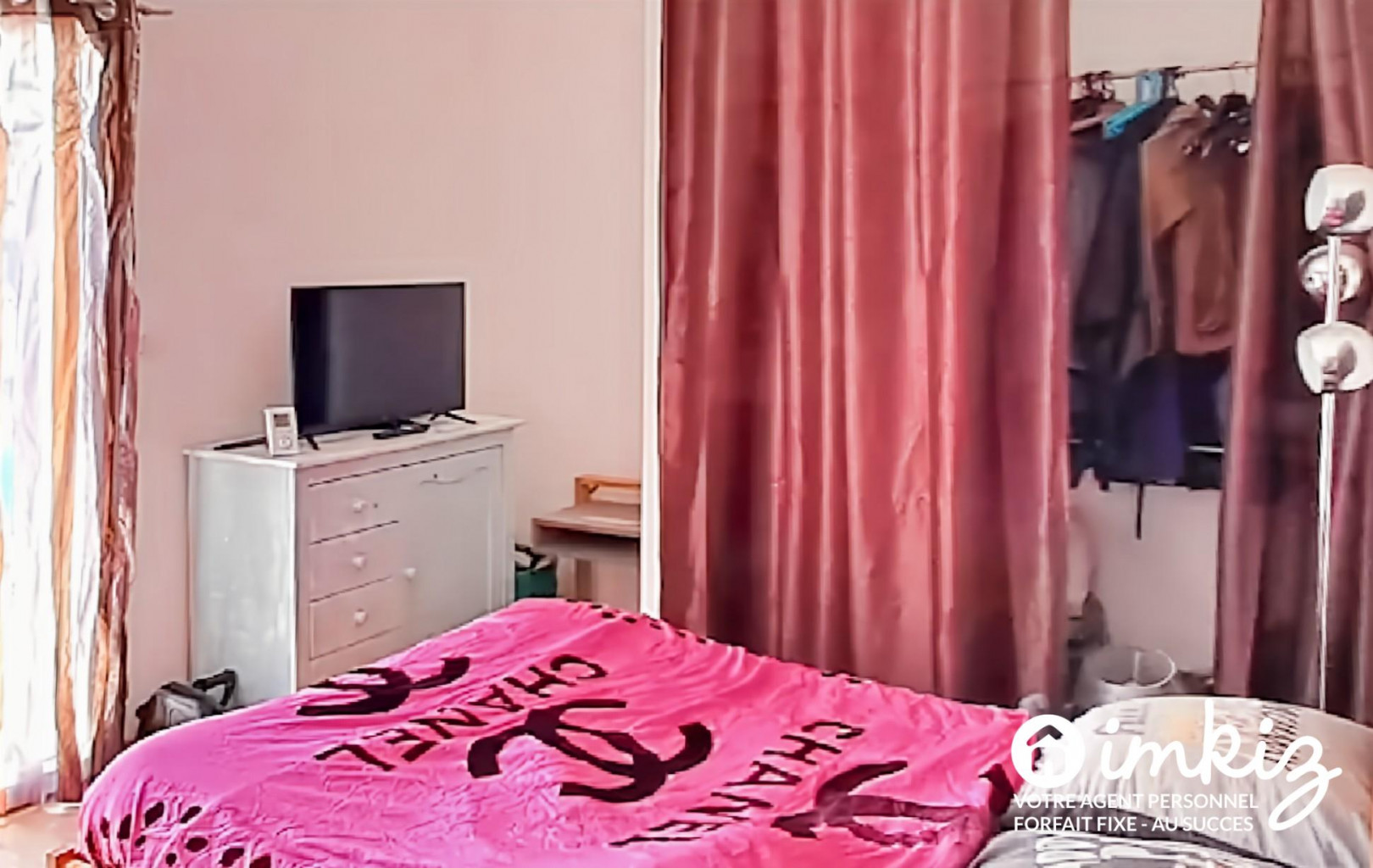 
                                                Vente
                                                 Maison 5 pièces