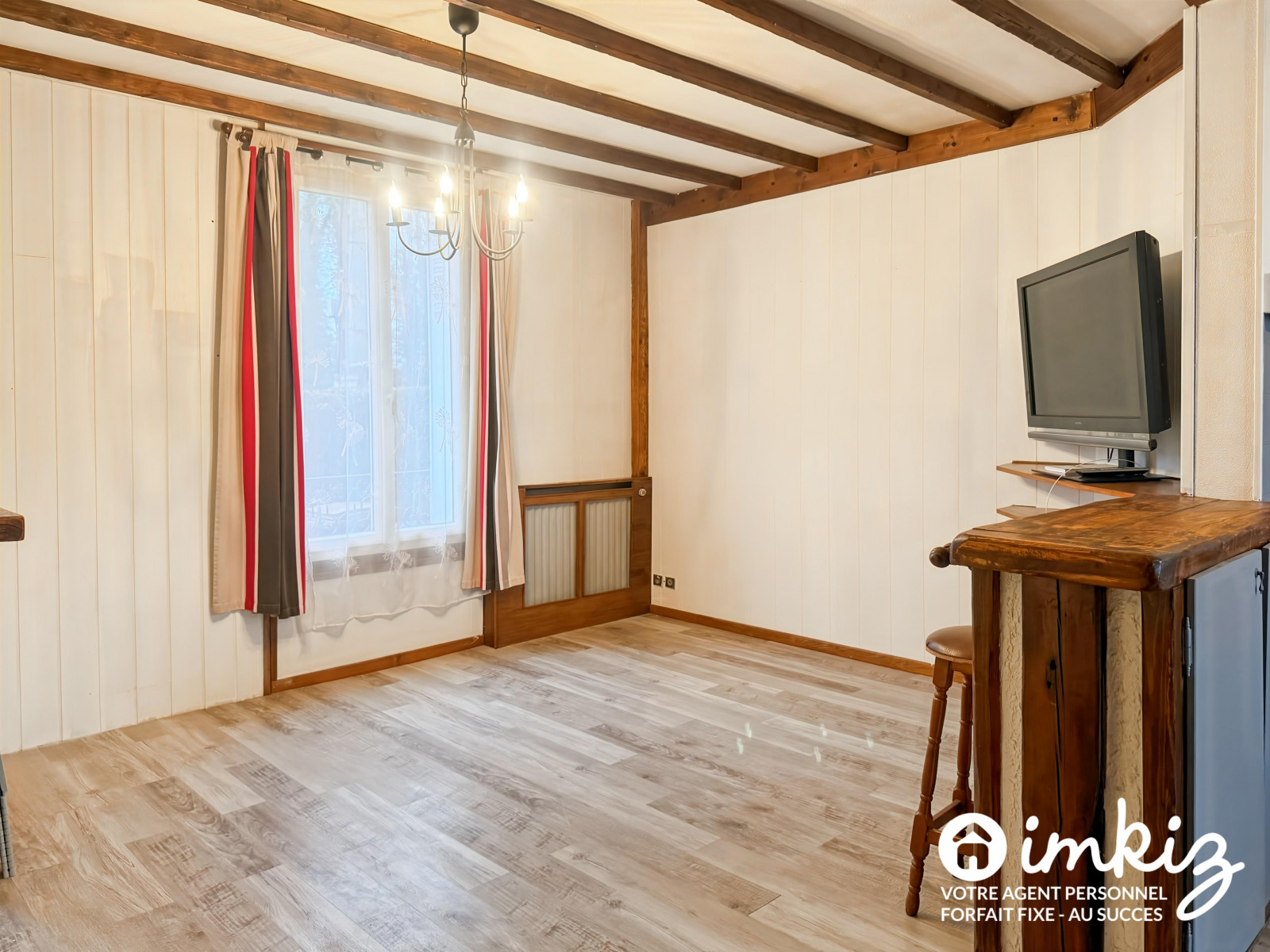 
                                                Vente
                                                 Maison 5 pièces