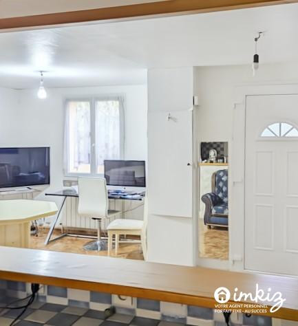 
                                                Vente
                                                 Maison 5 pièces