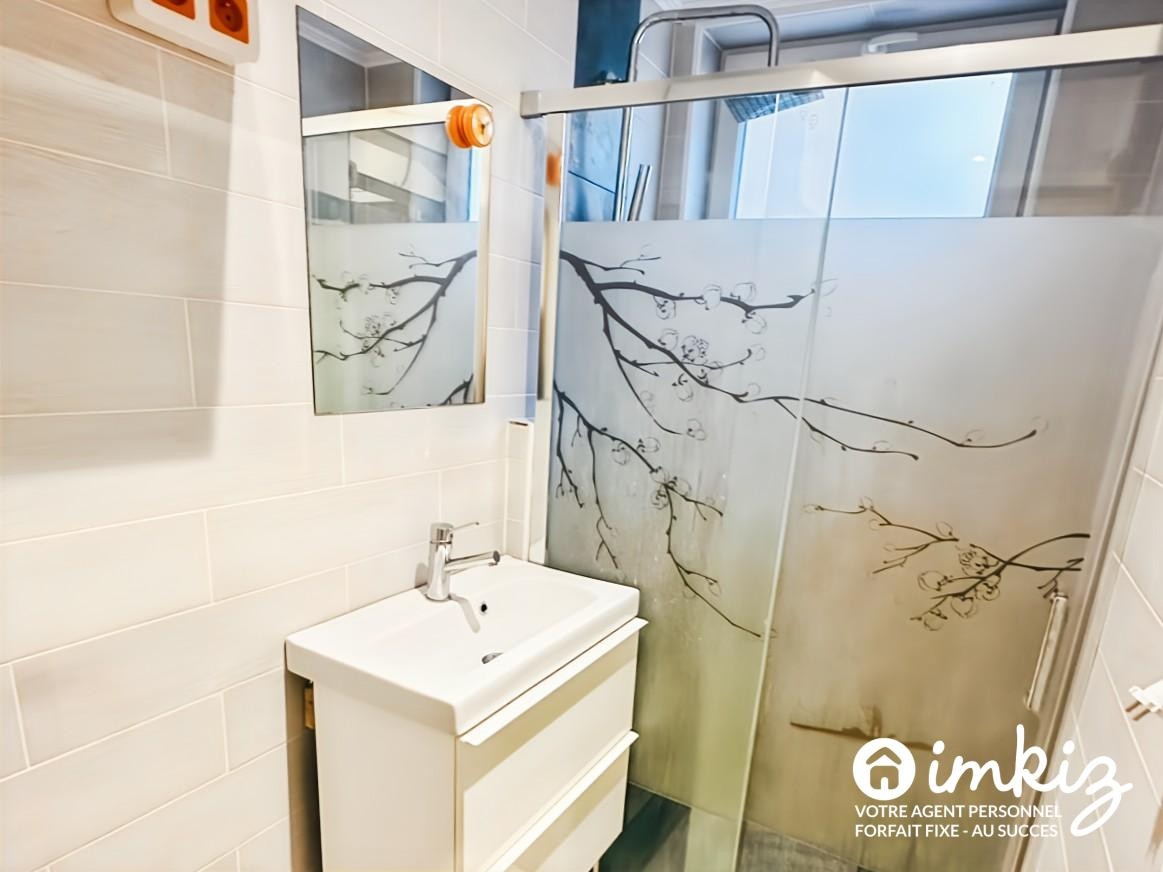 
                                                Vente
                                                 Maison 5 pièces