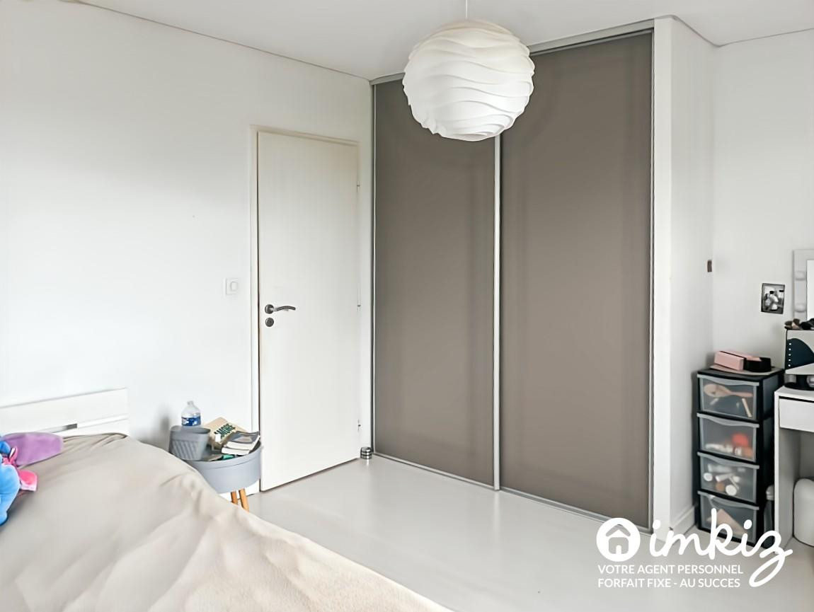 
                                                Vente
                                                 Maison 5 pièces