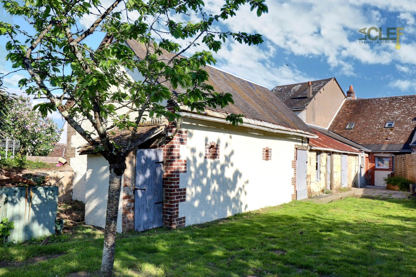 
                                                Vente
                                                 Maison 5 pièces