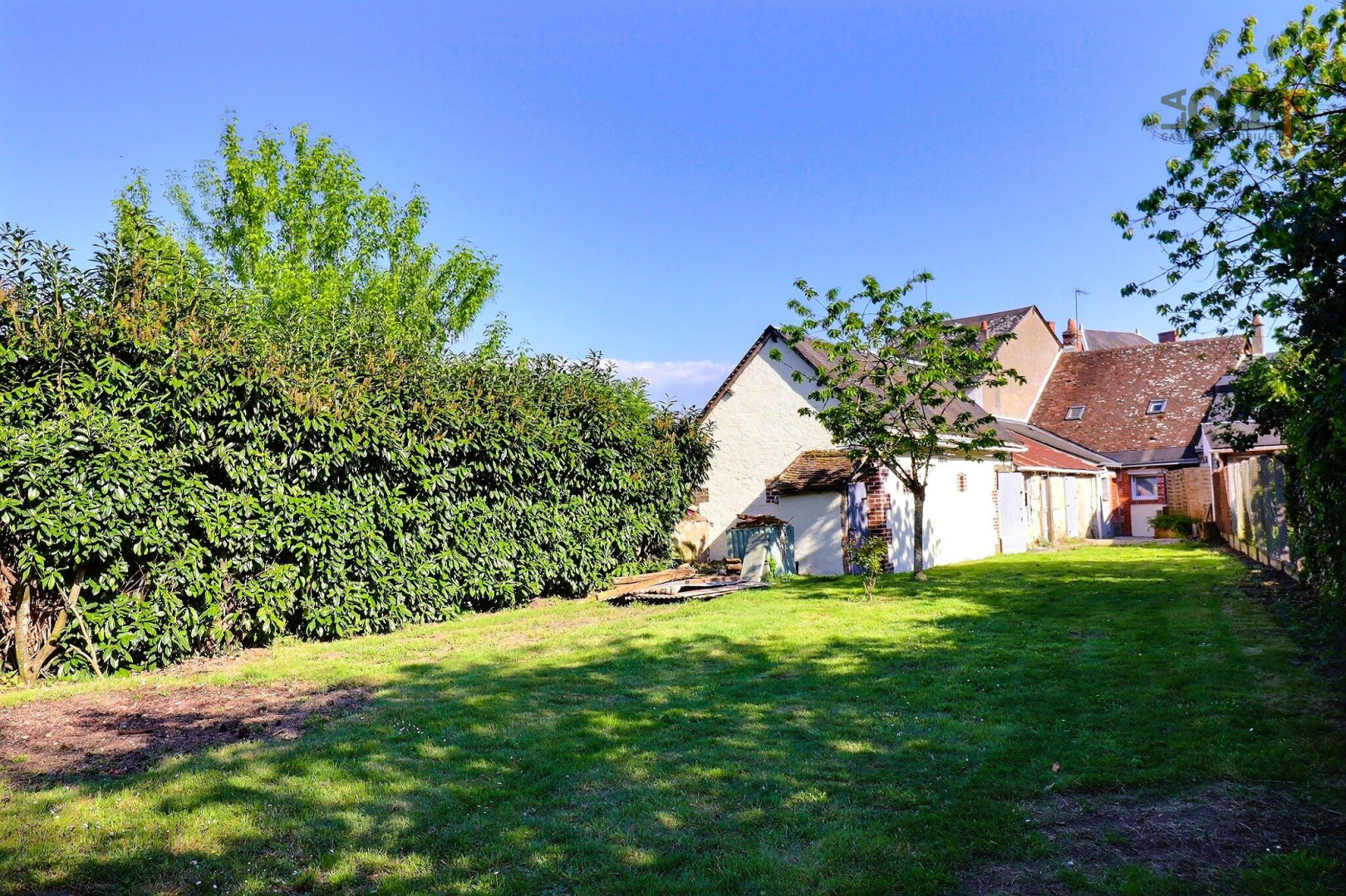 
                                                Vente
                                                 Maison 5 pièces