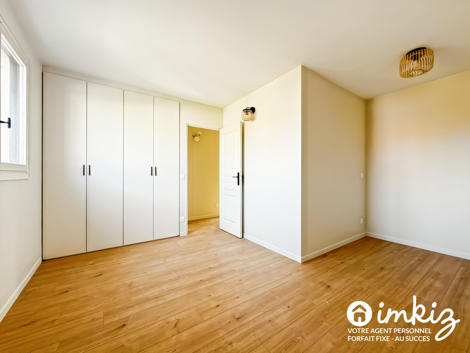 
                                                Vente
                                                 Maison 5 pièces