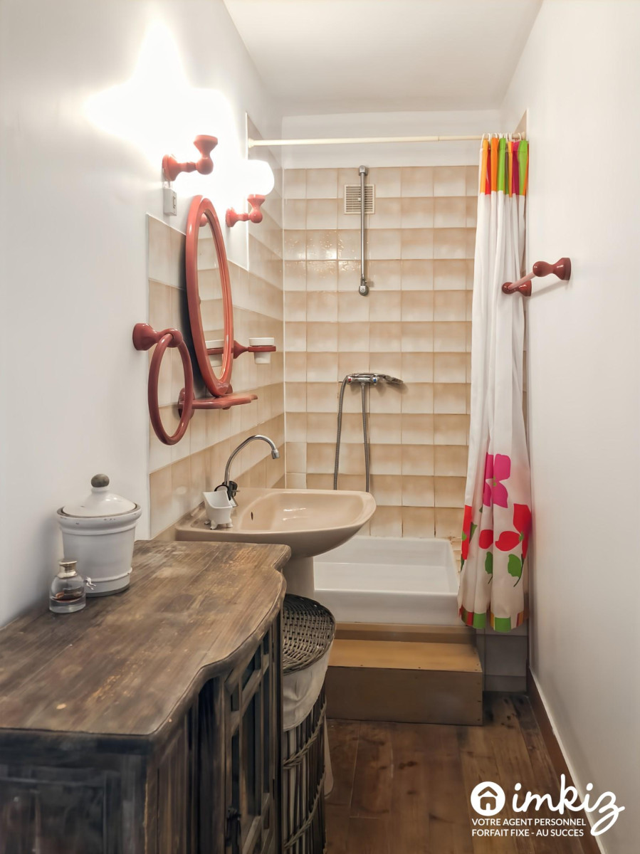 
                                                Vente
                                                 Maison 5 pièces