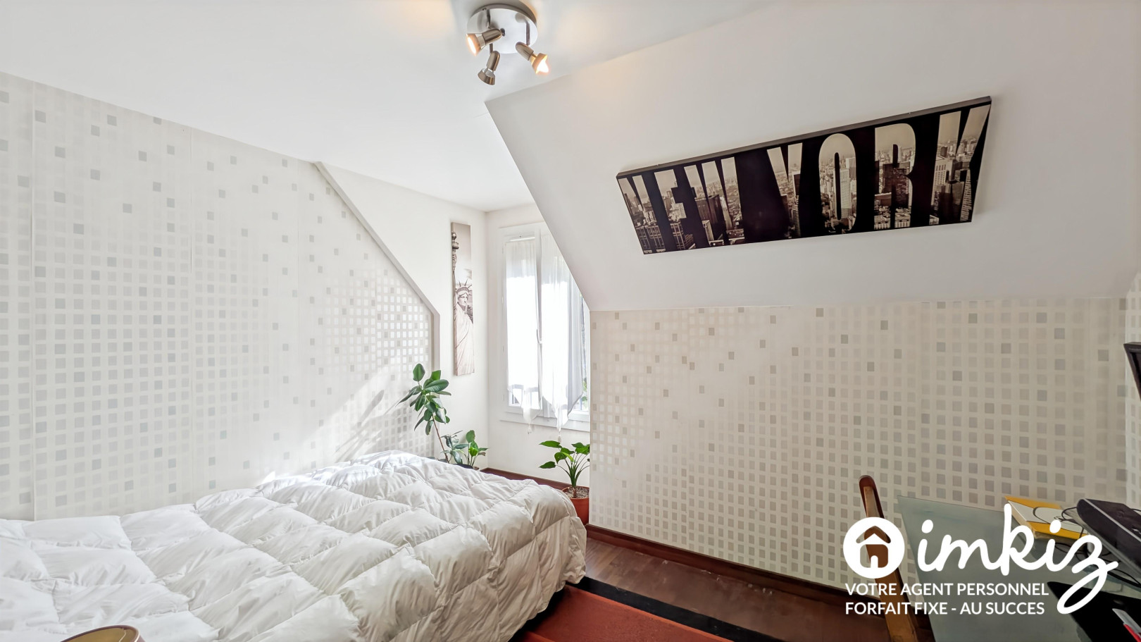 
                                                Vente
                                                 Maison 5 pièces