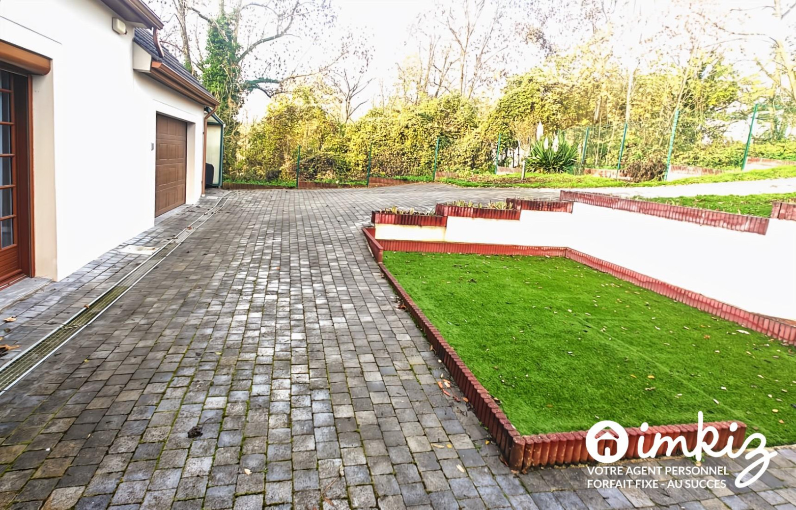 
                                                Vente
                                                 Maison 5 pièces