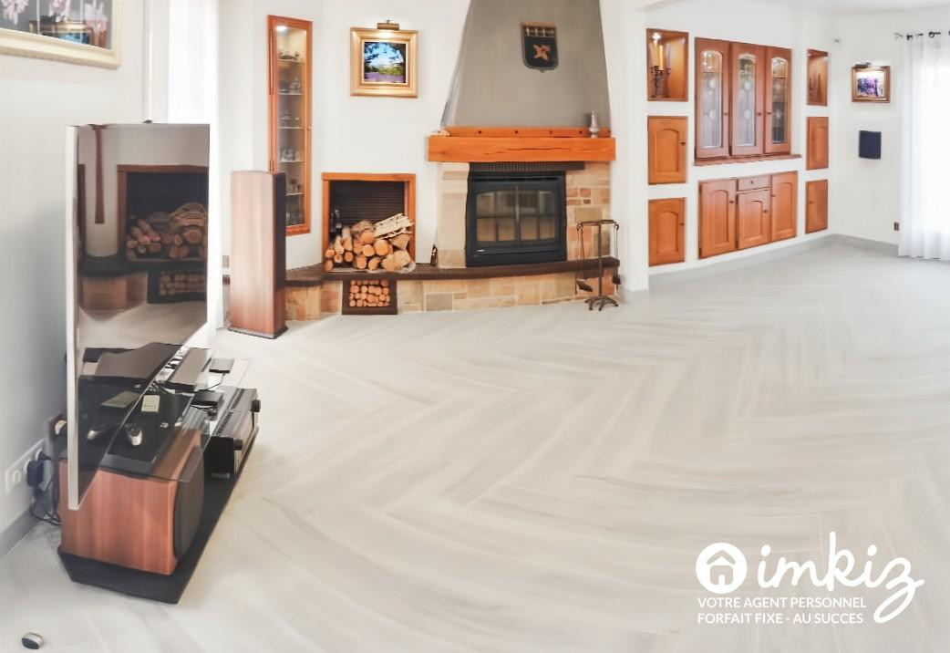 
                                                Vente
                                                 Maison 5 pièces