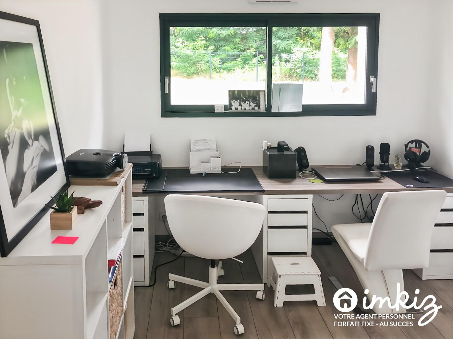 
                                                Vente
                                                 Maison 5 pièces