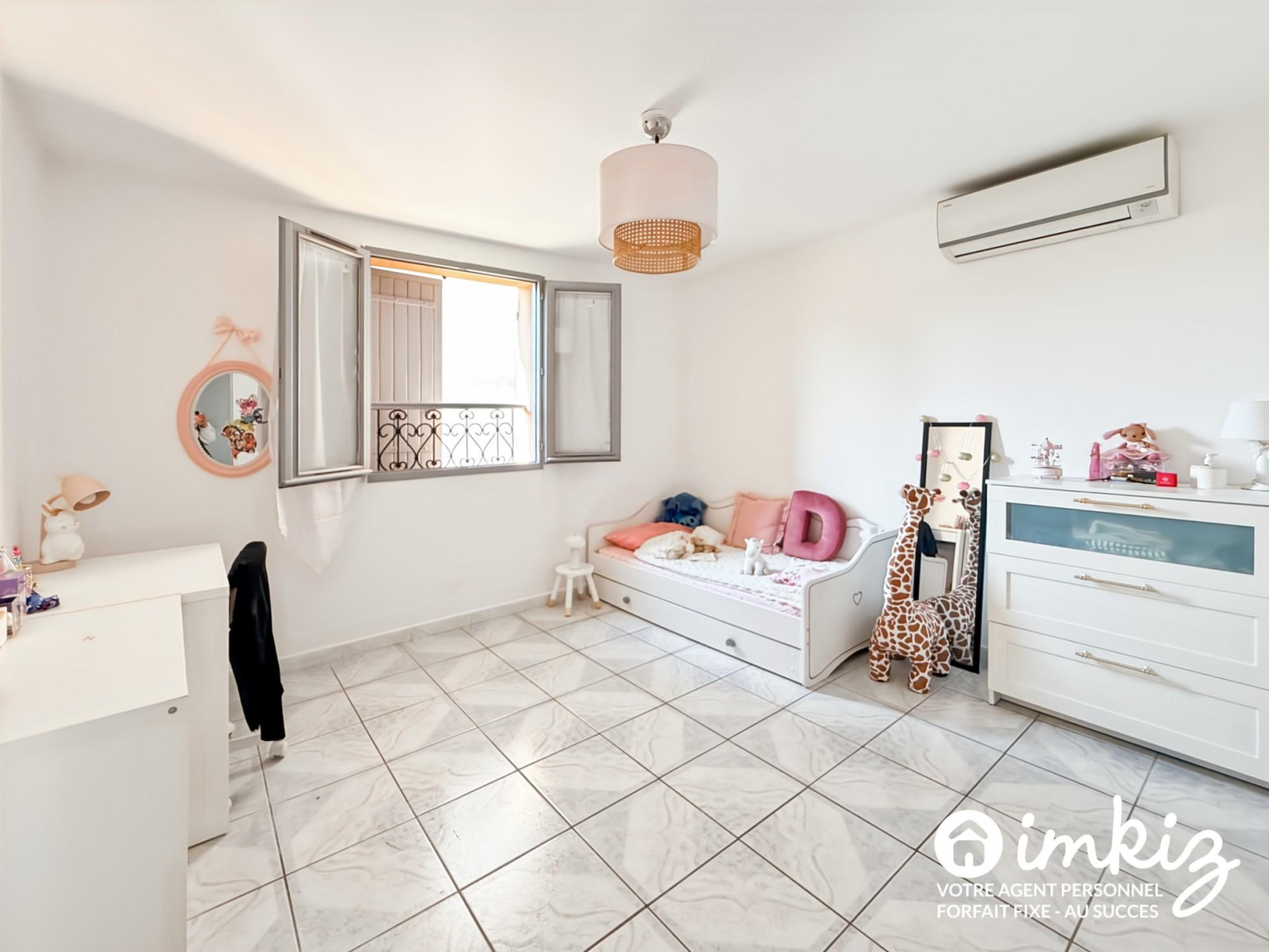 
                                                Vente
                                                 Maison 5 pièces