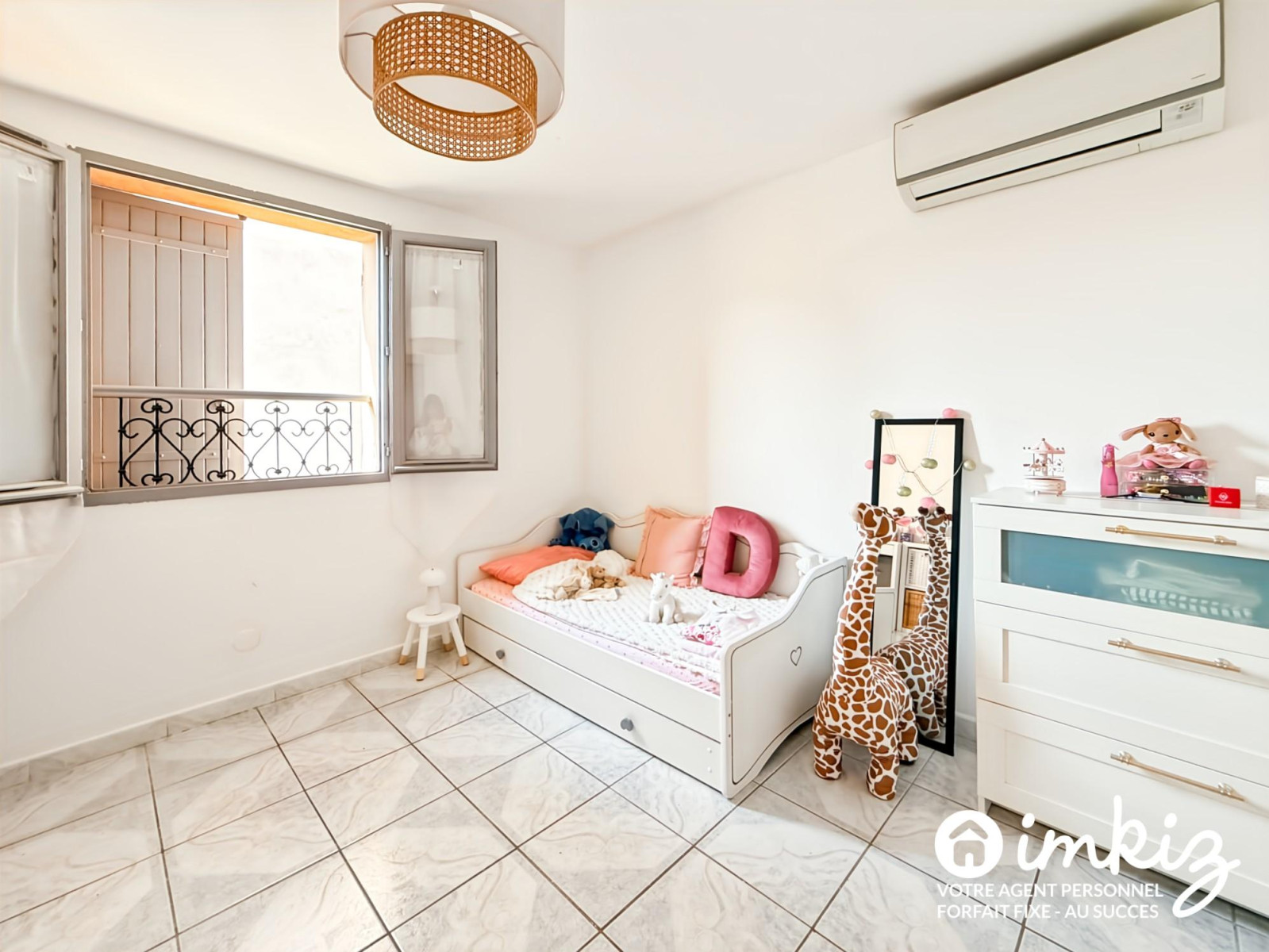 
                                                Vente
                                                 Maison 5 pièces