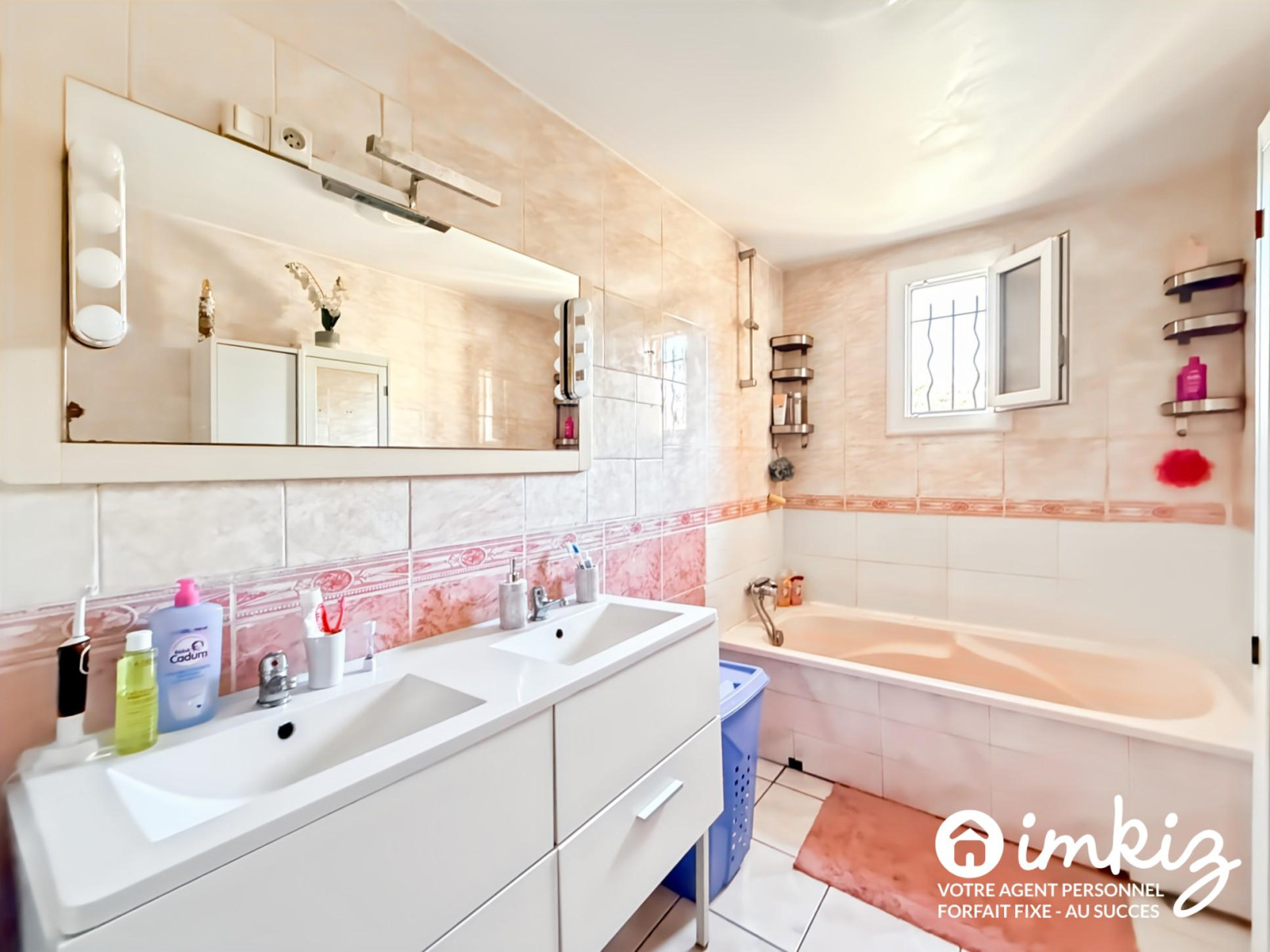 
                                                Vente
                                                 Maison 5 pièces
