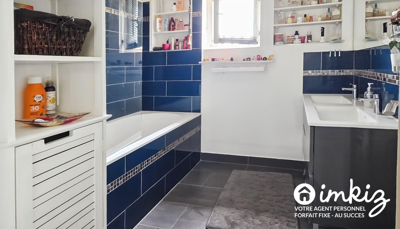 
                                                Vente
                                                 Maison 5 pièces