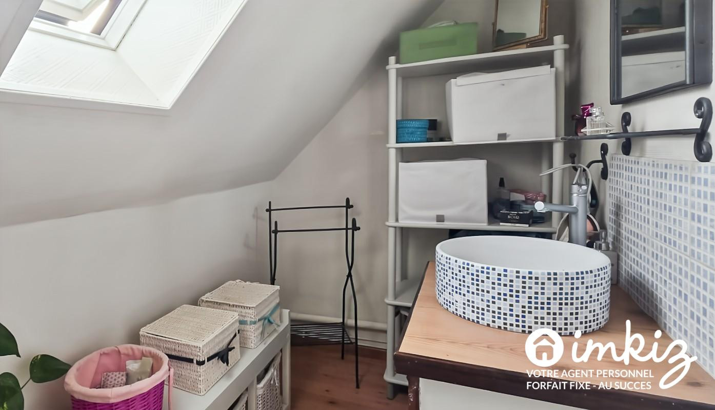 
                                                Vente
                                                 Maison 5 pièces