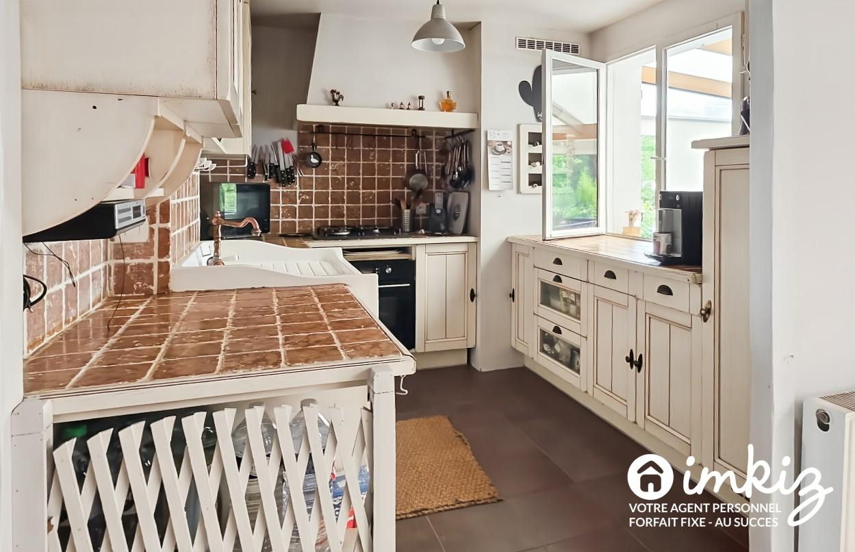 
                                                Vente
                                                 Maison 5 pièces
