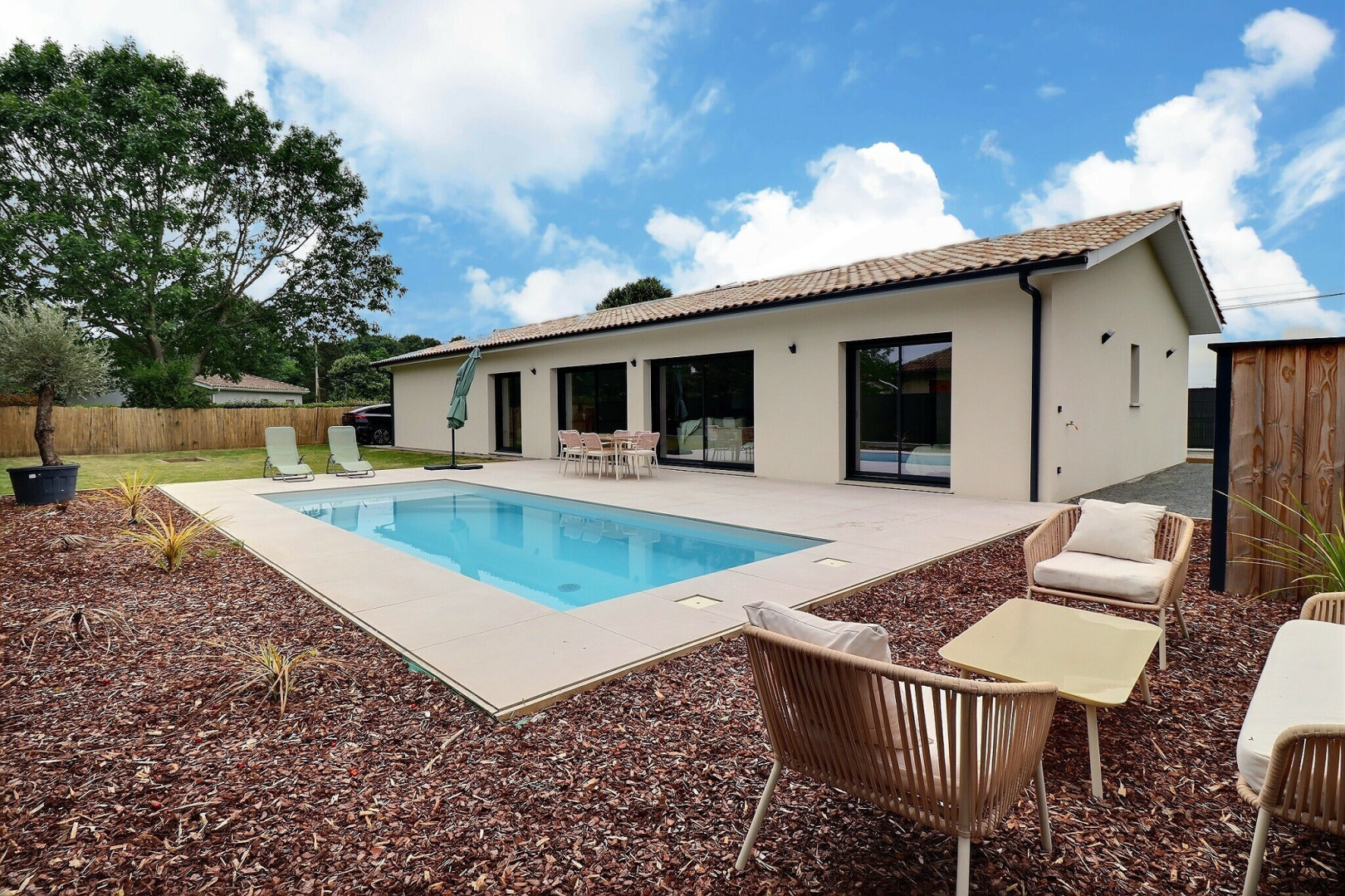 
                                                Vente
                                                 Maison 5 pièces