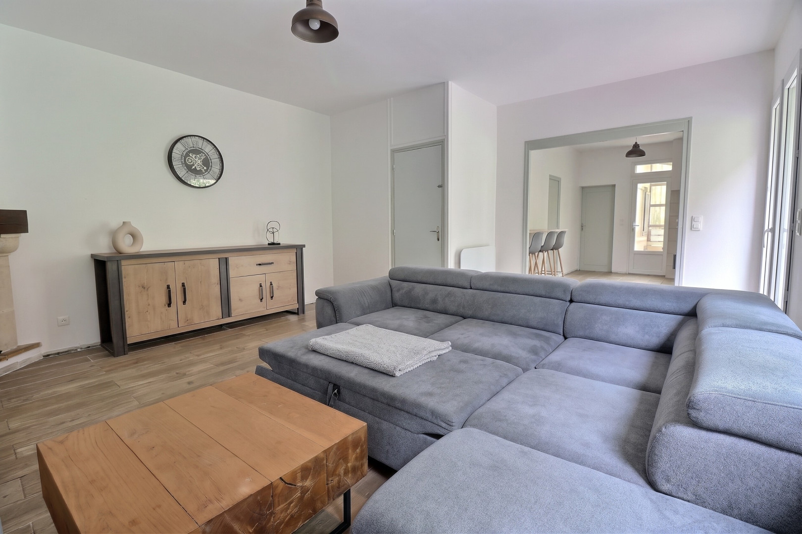 
                                                Vente
                                                 Maison 5 pièces
