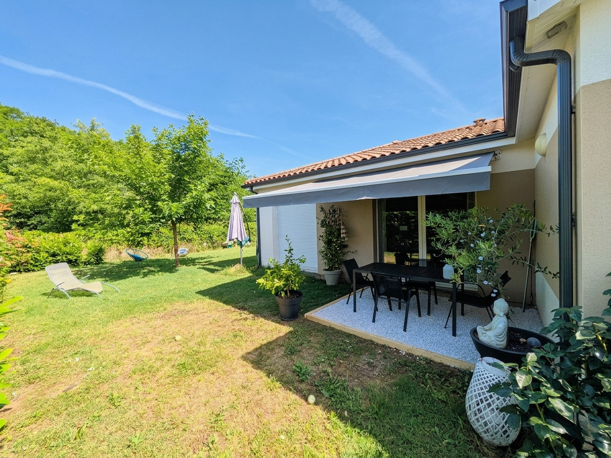 
                                                Vente
                                                 Maison 5 pièces