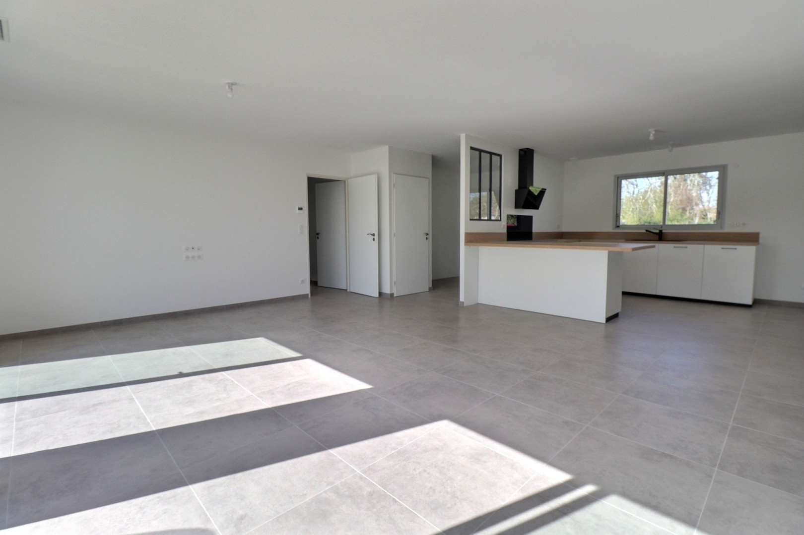 
                                                Vente
                                                 Maison 5 pièces