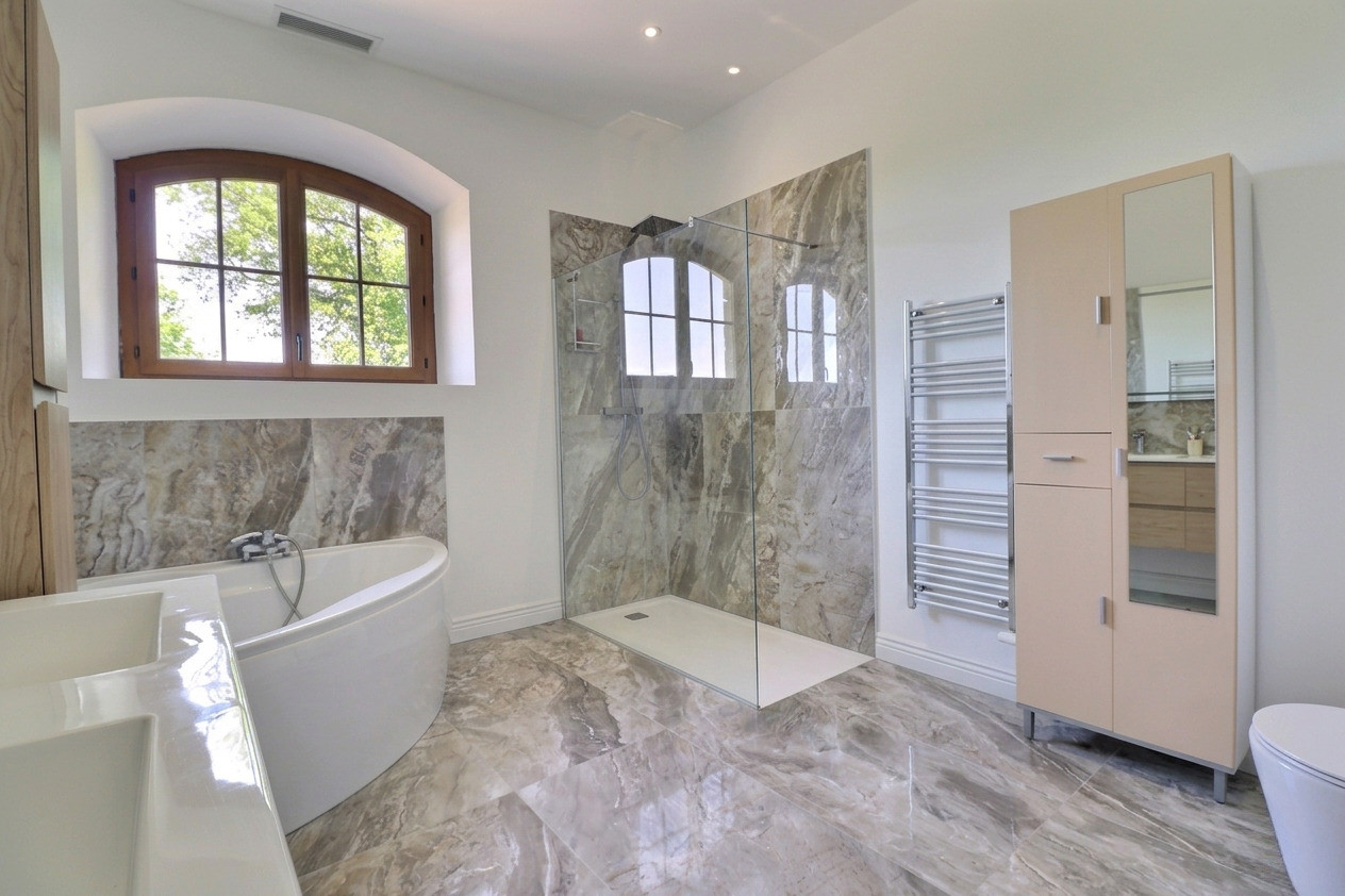 
                                                Vente
                                                 Maison 5 pièces