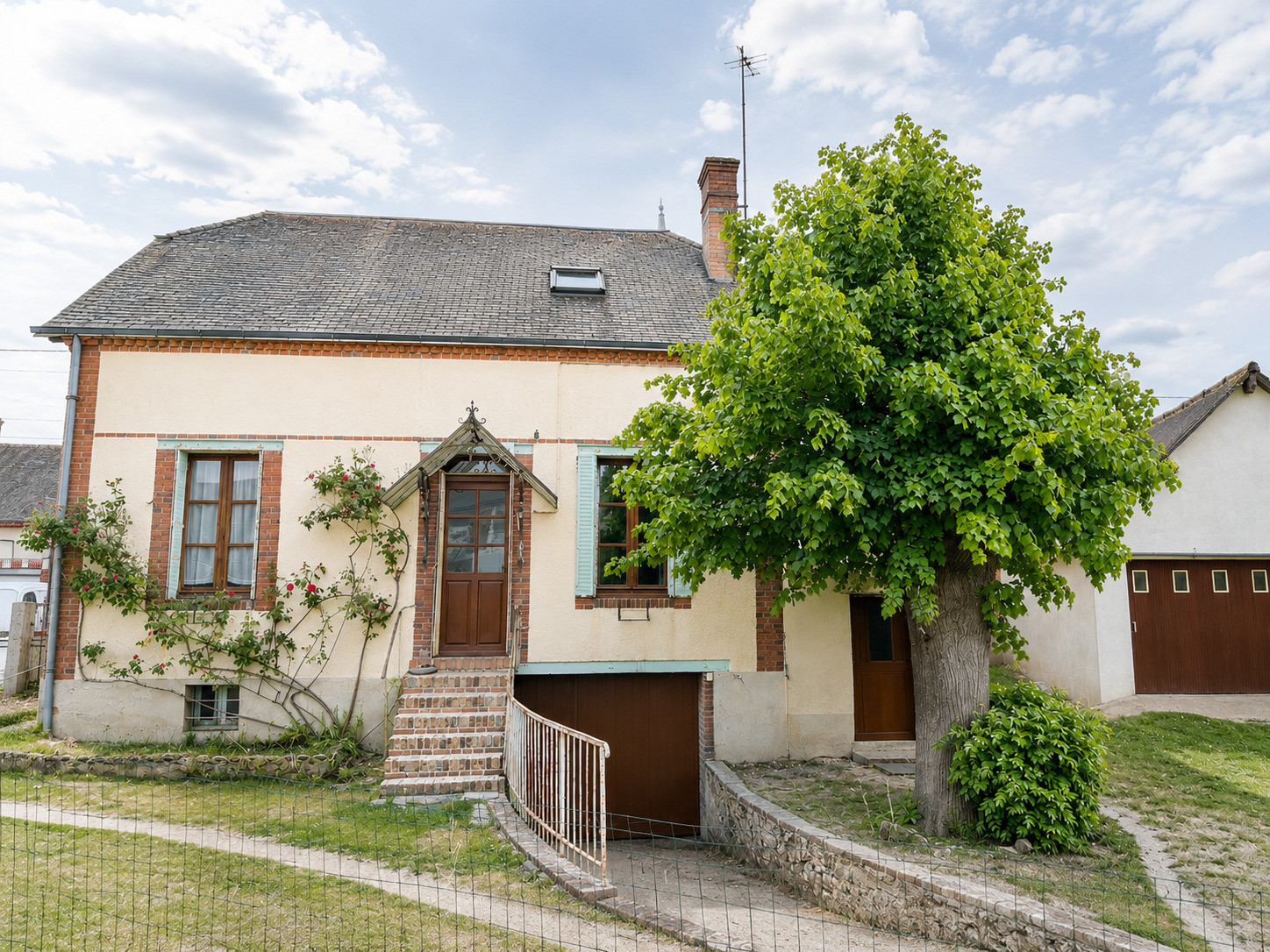 
                                                Vente
                                                 Maison 5 pièces