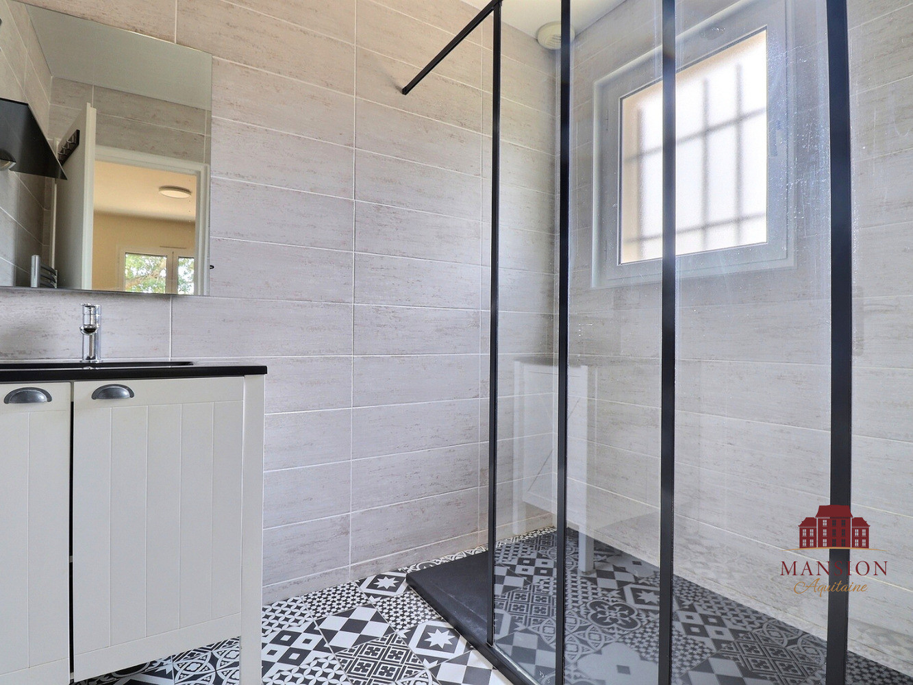 
                                                Vente
                                                 Maison 5 pièces