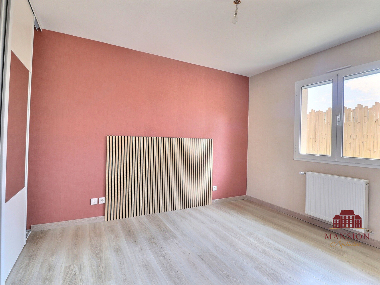 
                                                Vente
                                                 Maison 5 pièces