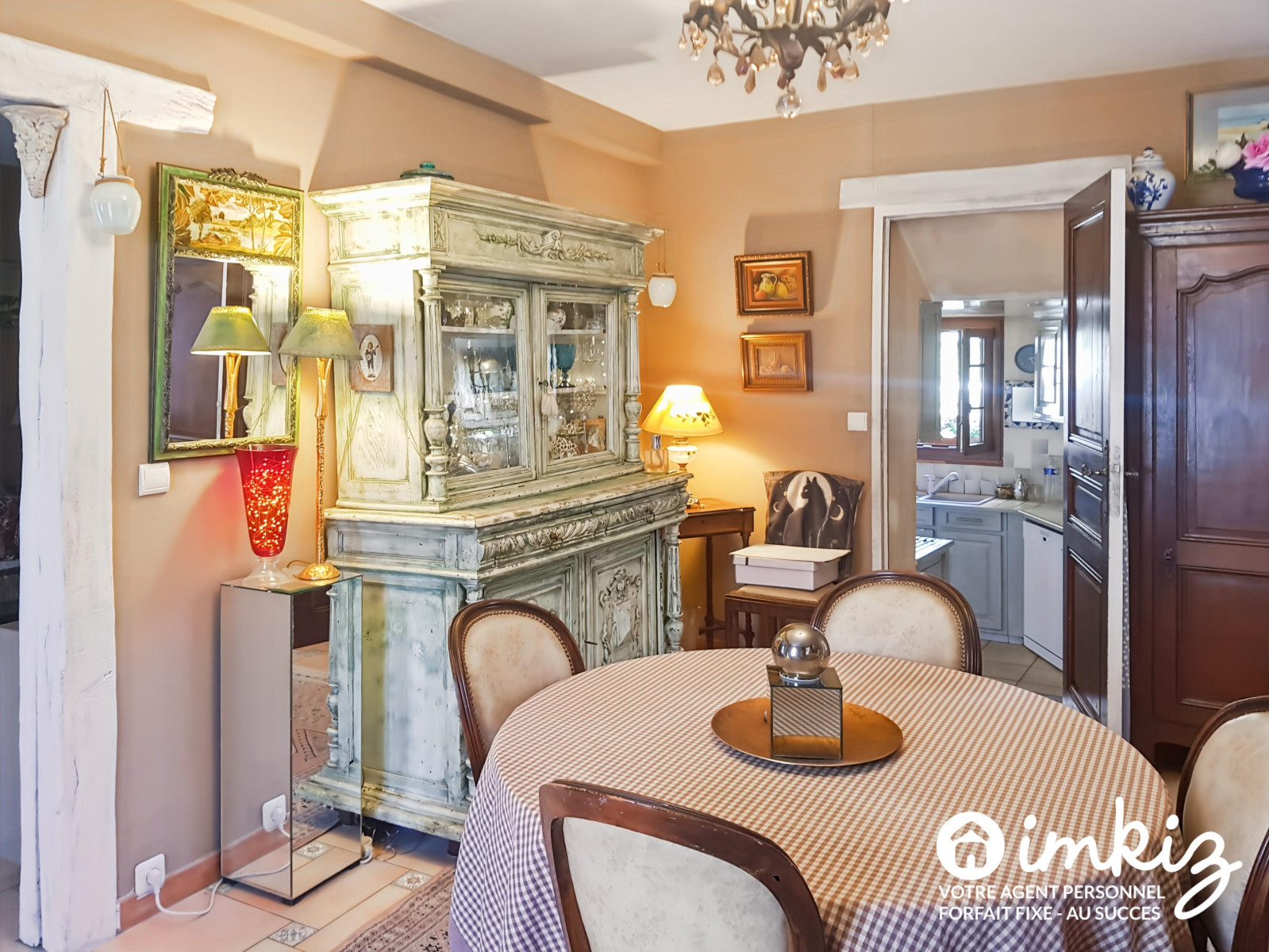 
                                                Vente
                                                 Maison 5 pièces