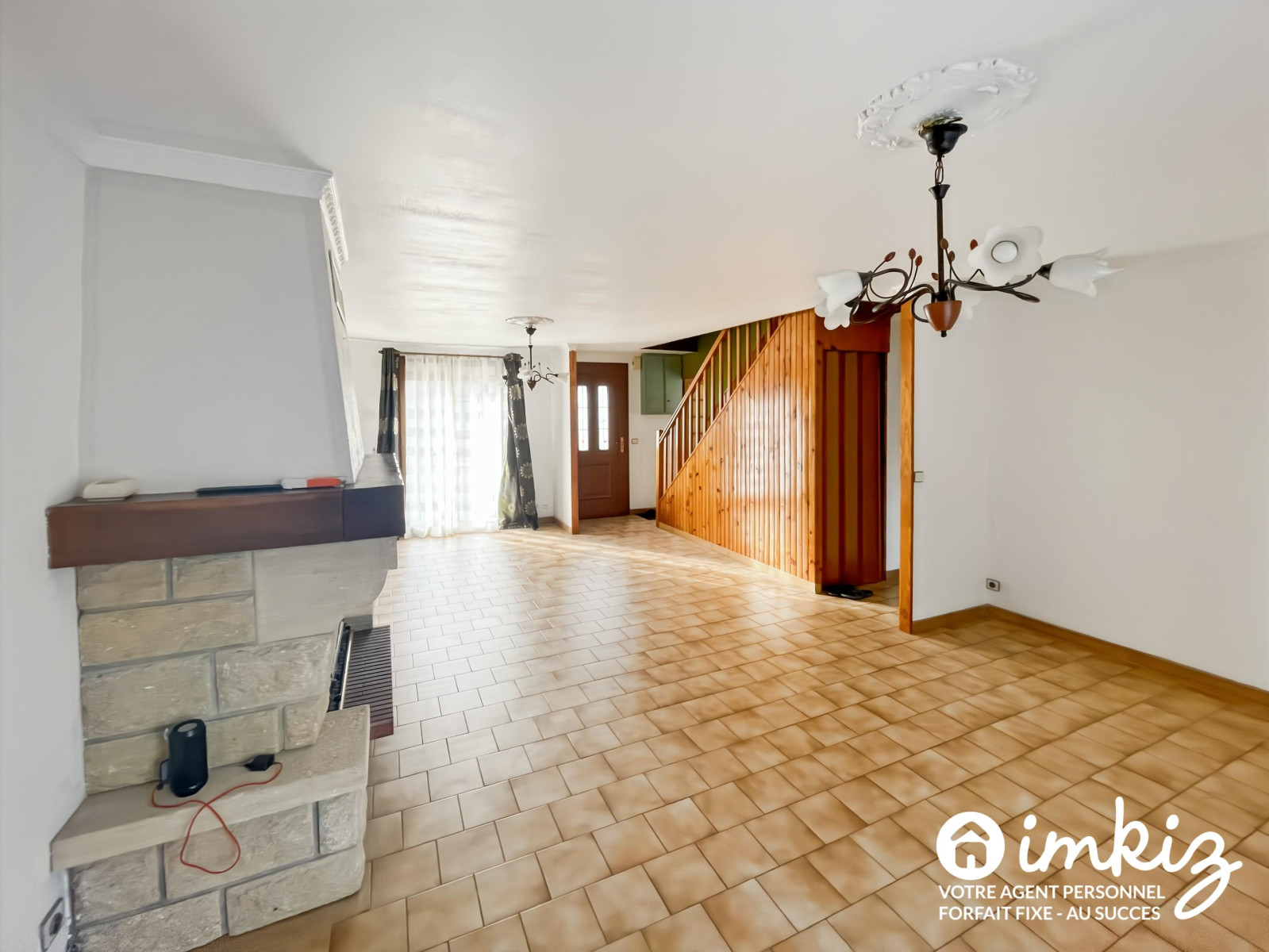 
                                                Vente
                                                 Maison 5 pièces