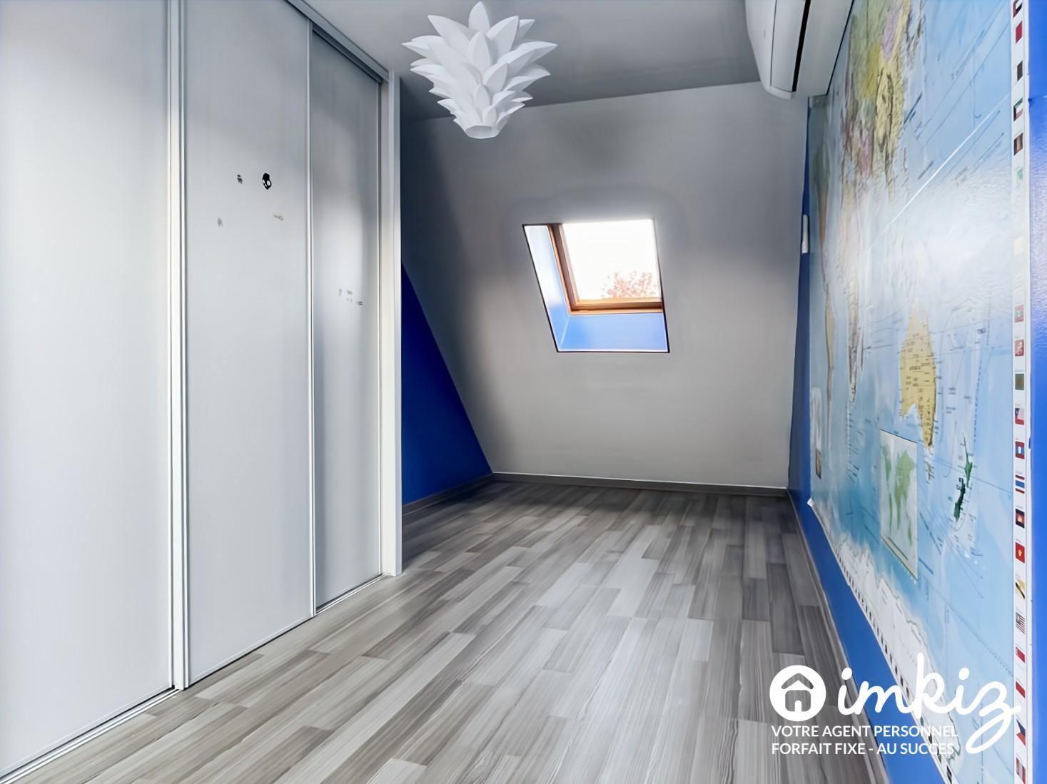 
                                                Vente
                                                 Maison 5 pièces