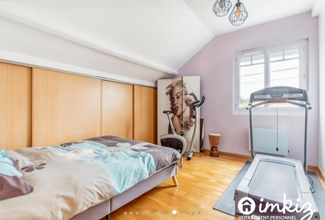 
                                                Vente
                                                 Maison 5 pièces