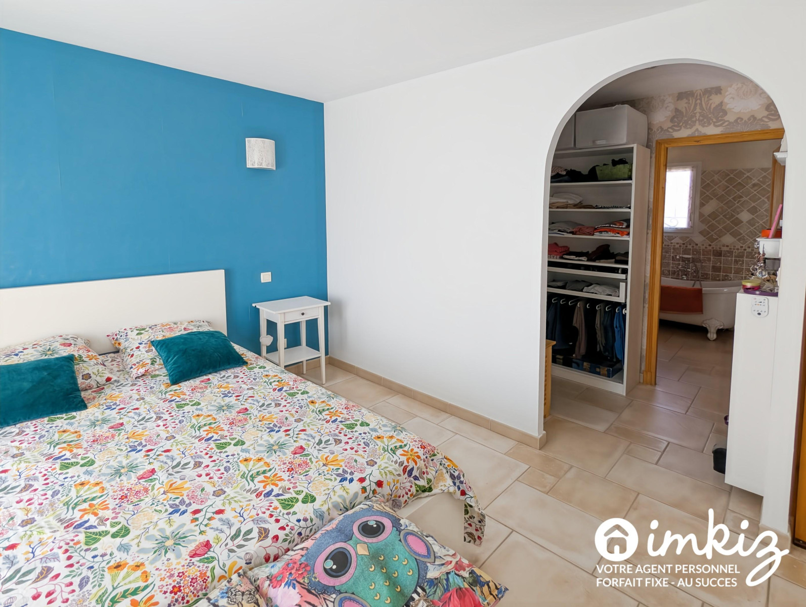 
                                                Vente
                                                 Superbe villa 5 pièces avec piscine