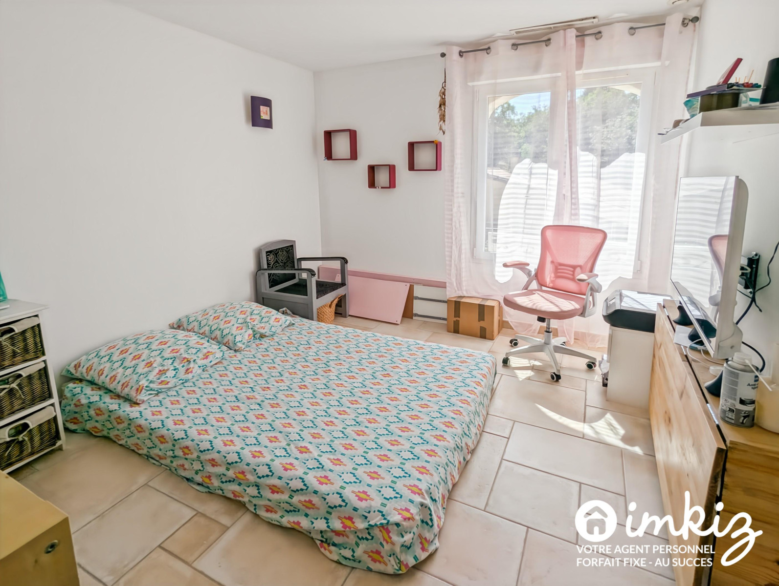 
                                                Vente
                                                 Superbe villa 5 pièces avec piscine