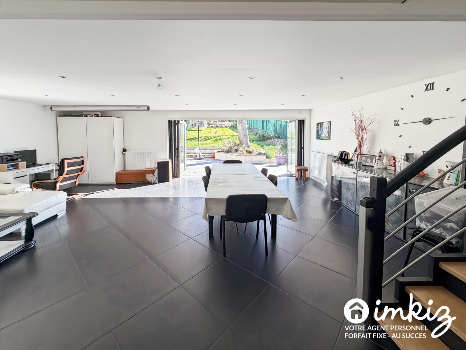 
                                                Vente
                                                 Maison 5 pièces