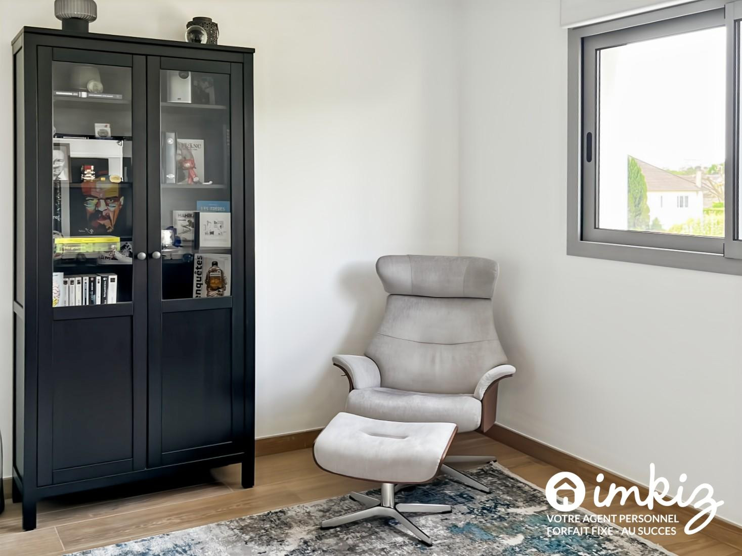 
                                                Vente
                                                 Maison 5 pièces